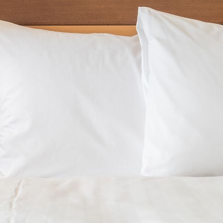 Holiday Inn Express Hotel And Suites Brownsville By Ihg מראה חיצוני תמונה