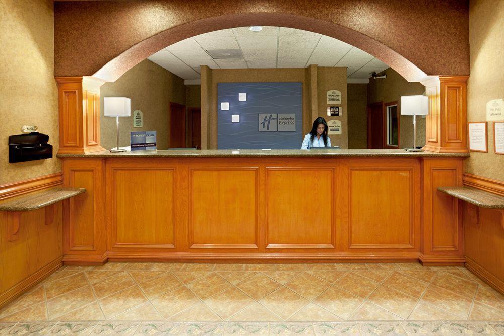 Holiday Inn Express Hotel And Suites Brownsville By Ihg מראה פנימי תמונה